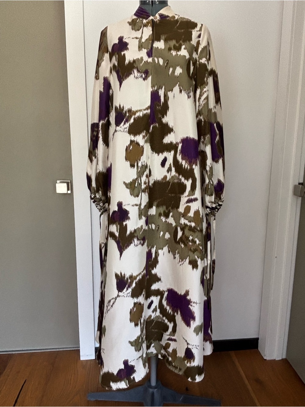 Max Mara Maesa 100% Silk Floral Maxi Dress Size 6 NWT $1890